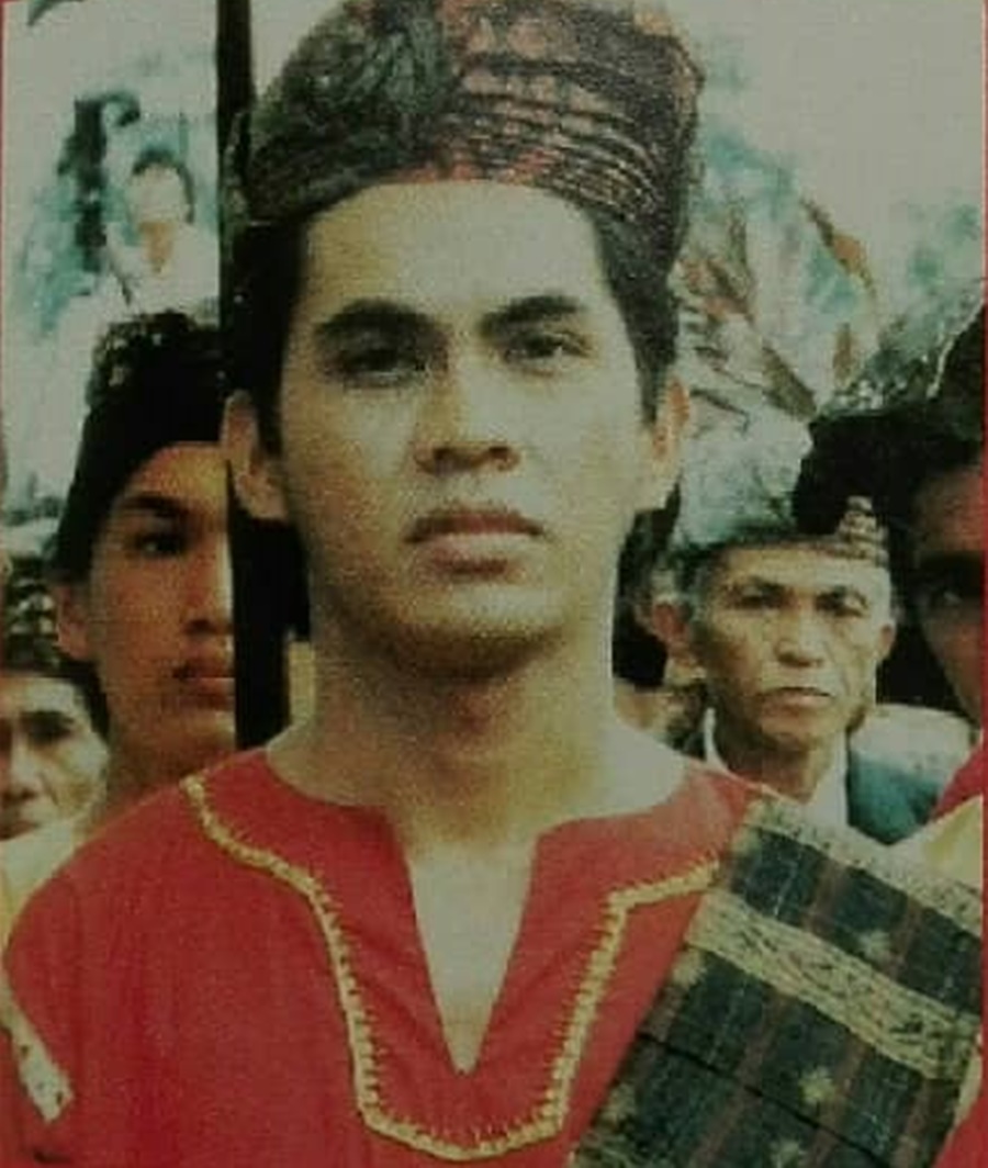 potret masa muda Sandy Nayoan Sengsara Membawa Nikmat © berbagai sumber potret masa muda Sandy Nayoan Sengsara Membawa Nikmat © berbagai sumber