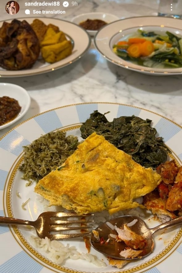 10 Menu makan Sandra Dewi untuk jaga tubuh sehat dan berat badan tetap stabil