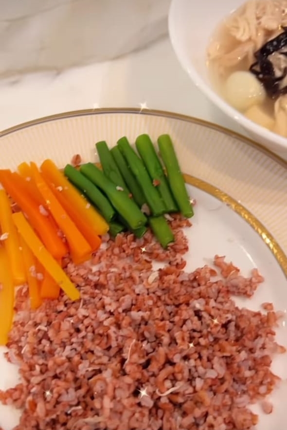 10 Menu makan Sandra Dewi untuk jaga tubuh sehat dan berat badan tetap stabil