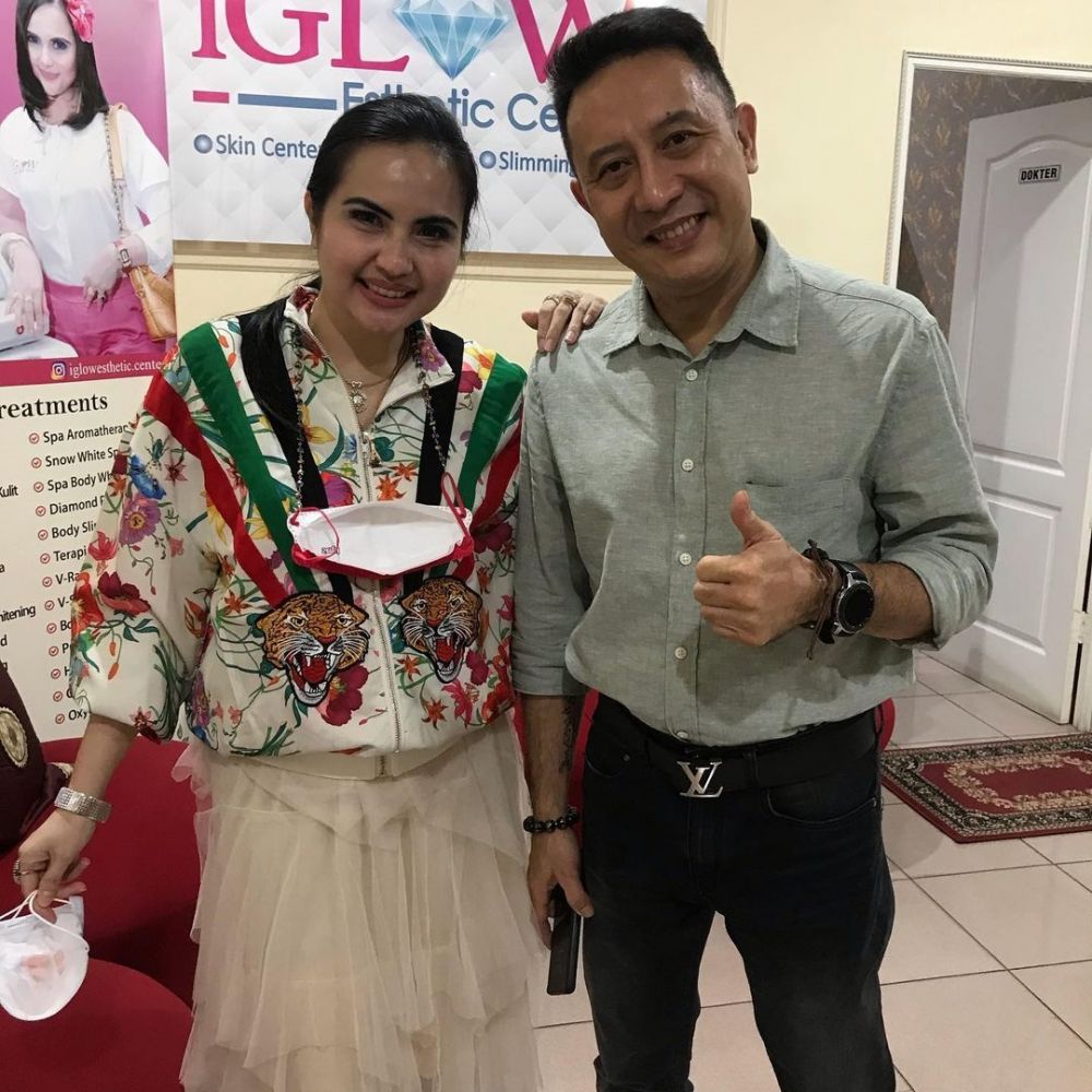 potret terbaru deswita istri uda faisal © berbagai sumber