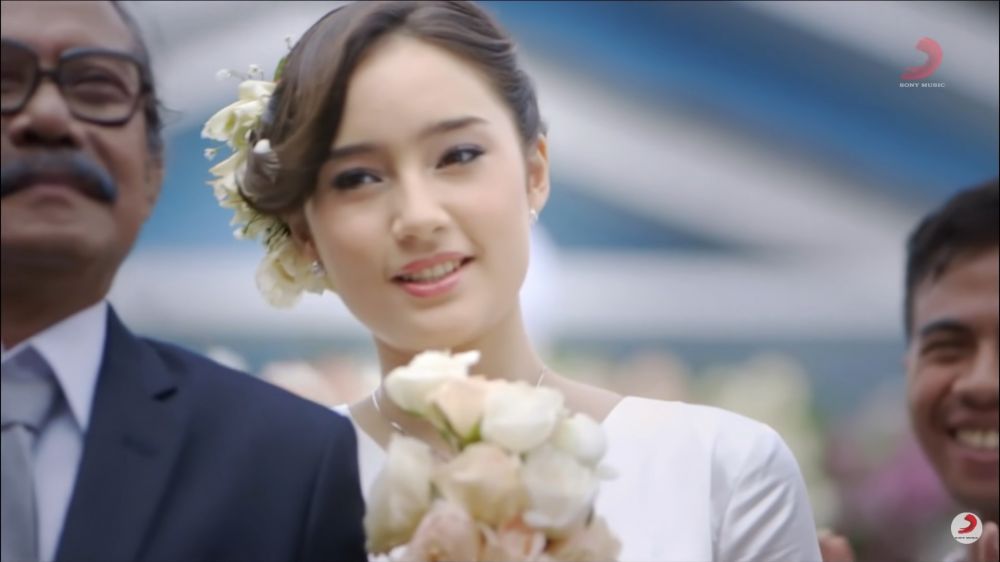 potret lawas seleb top saat jadi bintang video klip SO7 © berbagai sumber potret lawas seleb top saat jadi bintang video klip SO7 © berbagai sumber