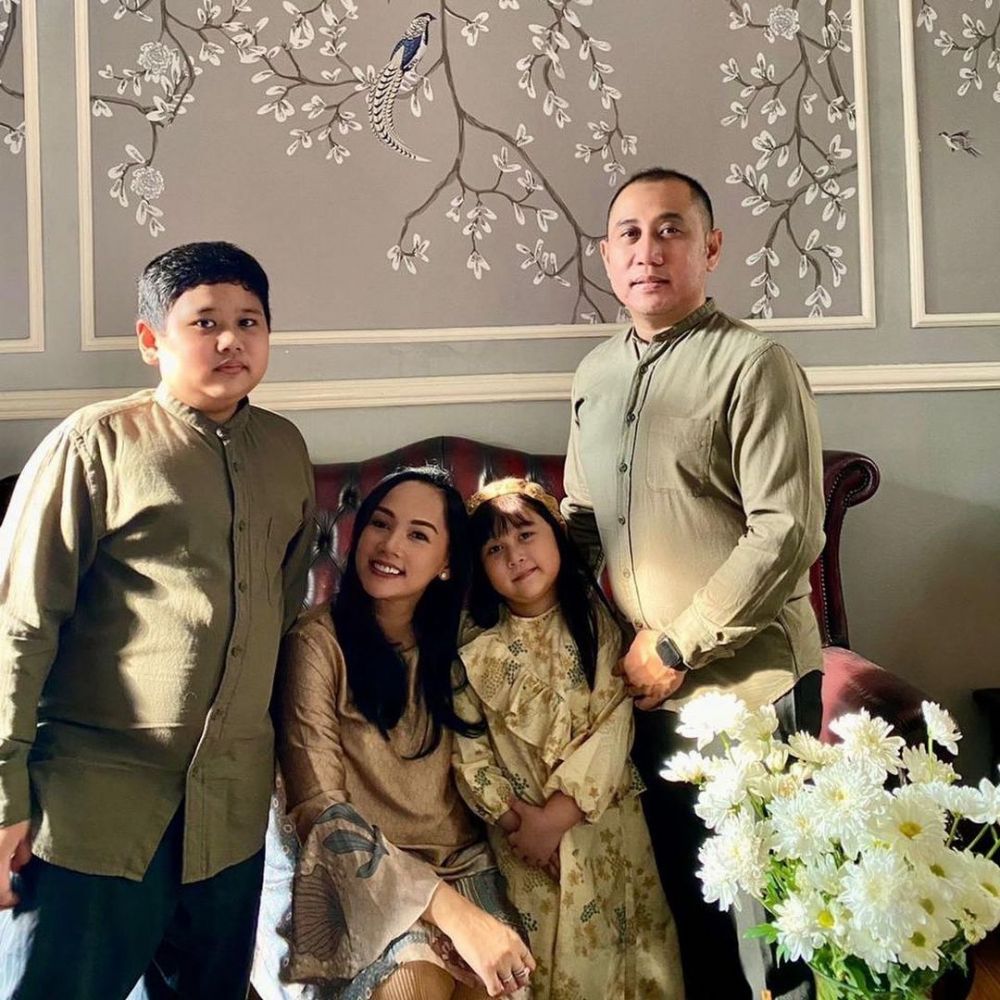 potret keseharian lila anak bu RT di sinetron suami suami takut istri © berbagai sumber