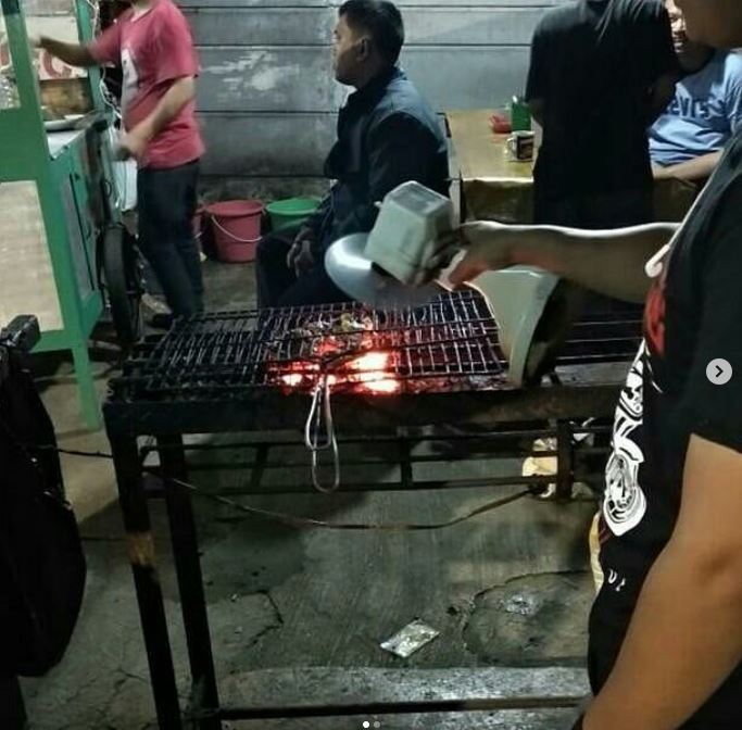 orang pakai kompor tapi nyeleneh lifehack-nya © berbagai sumber orang pakai kompor tapi nyeleneh lifehack-nya © berbagai sumber