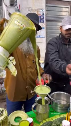 Proses pembuatan jus hijau di India ini disebut paling nggak higienis, ini 11 fotonya