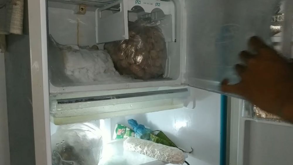 Tanpa divakum, ini trik menyimpan bakso agar awet dan tak berlendir sampai seminggu