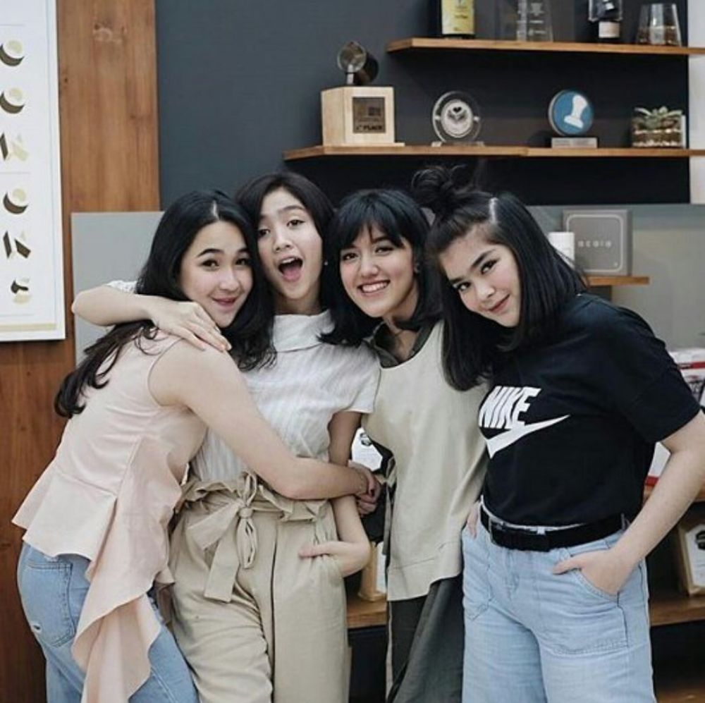 transformasi girlband Blink © 2023 brilio.net