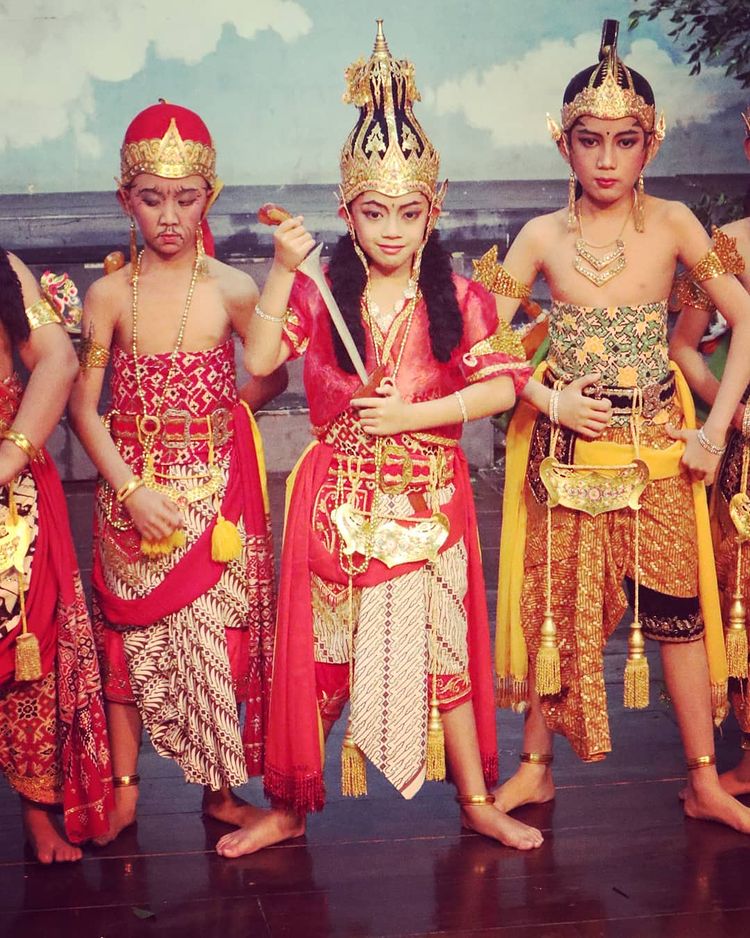 suami-suami takut istri anak asri welas © berbagai sumber