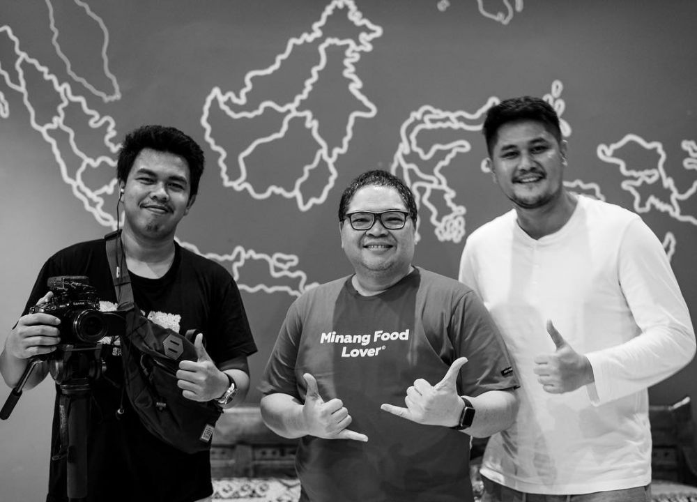 potret pemeran jimmy di sitkom suami suami takut istri yang kini punya bisnis kuliner © berbagai sumber  potret pemeran jimmy di sitkom suami suami takut istri yang kini punya bisnis kuliner © berbagai sumber