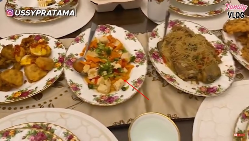 10 Inspirasi sayur ala Ussy Sulistiawaty, cita rasa sederhana khas rumahan