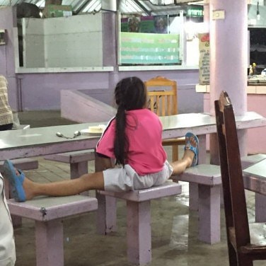 posisi duduk ini cuma cewek yang paham © berbagai sumber posisi duduk ini cuma cewek yang paham © berbagai sumber