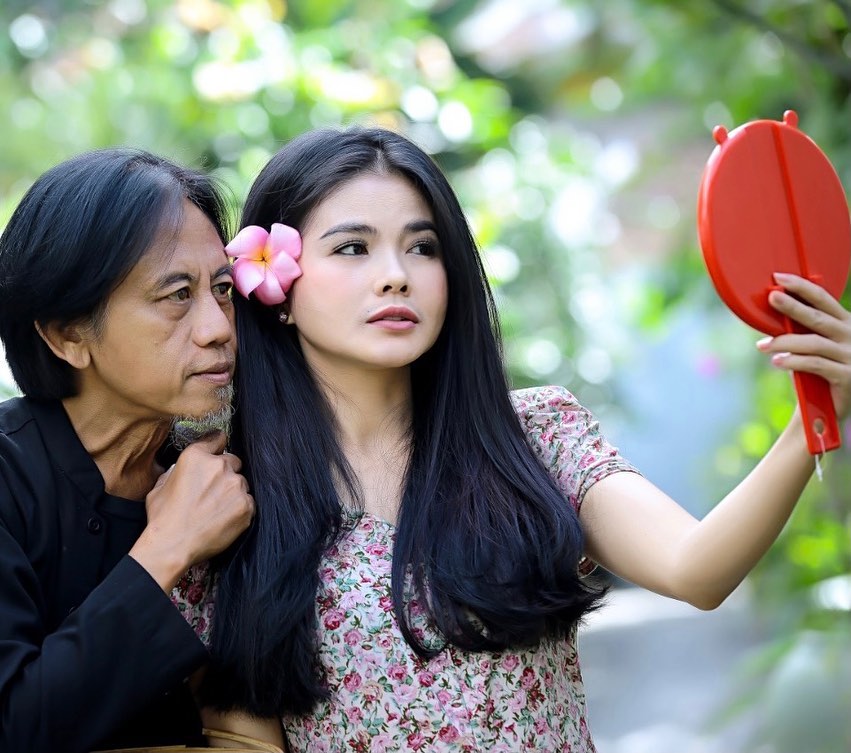 potret terbaru Epy Kusnandar dan Karina Ranau © 2022 berbagai sumber