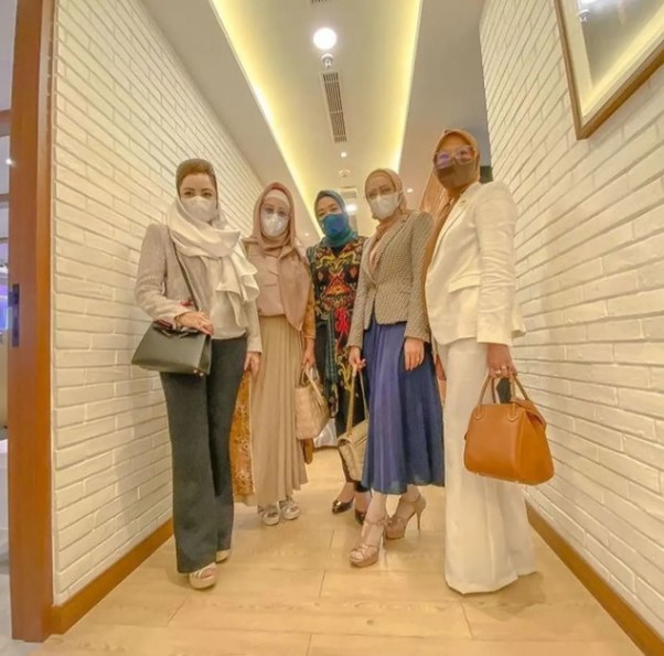 gaya Mulan Jameela di keseharian © Instagram