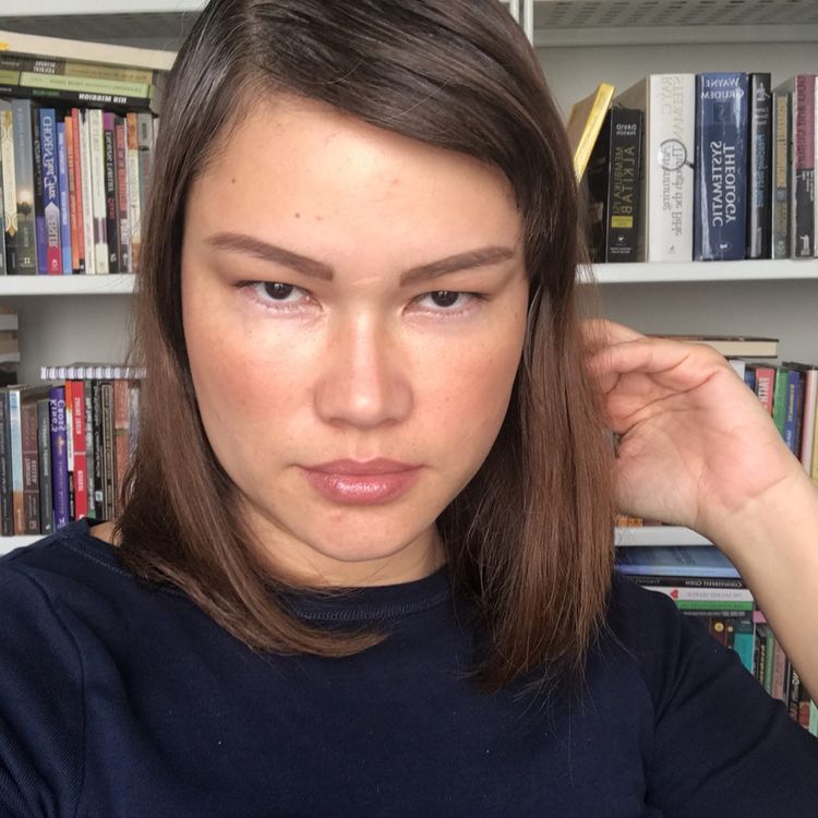 Tracy Trinita supermodel jadi pendeta © berbagai sumber