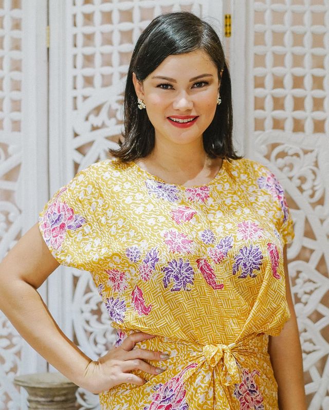 Tracy Trinita supermodel jadi pendeta © berbagai sumber