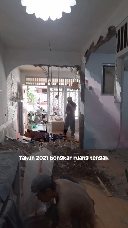 rumah tua jadi minimalis © Instagram rumah tua jadi minimalis © Instagram