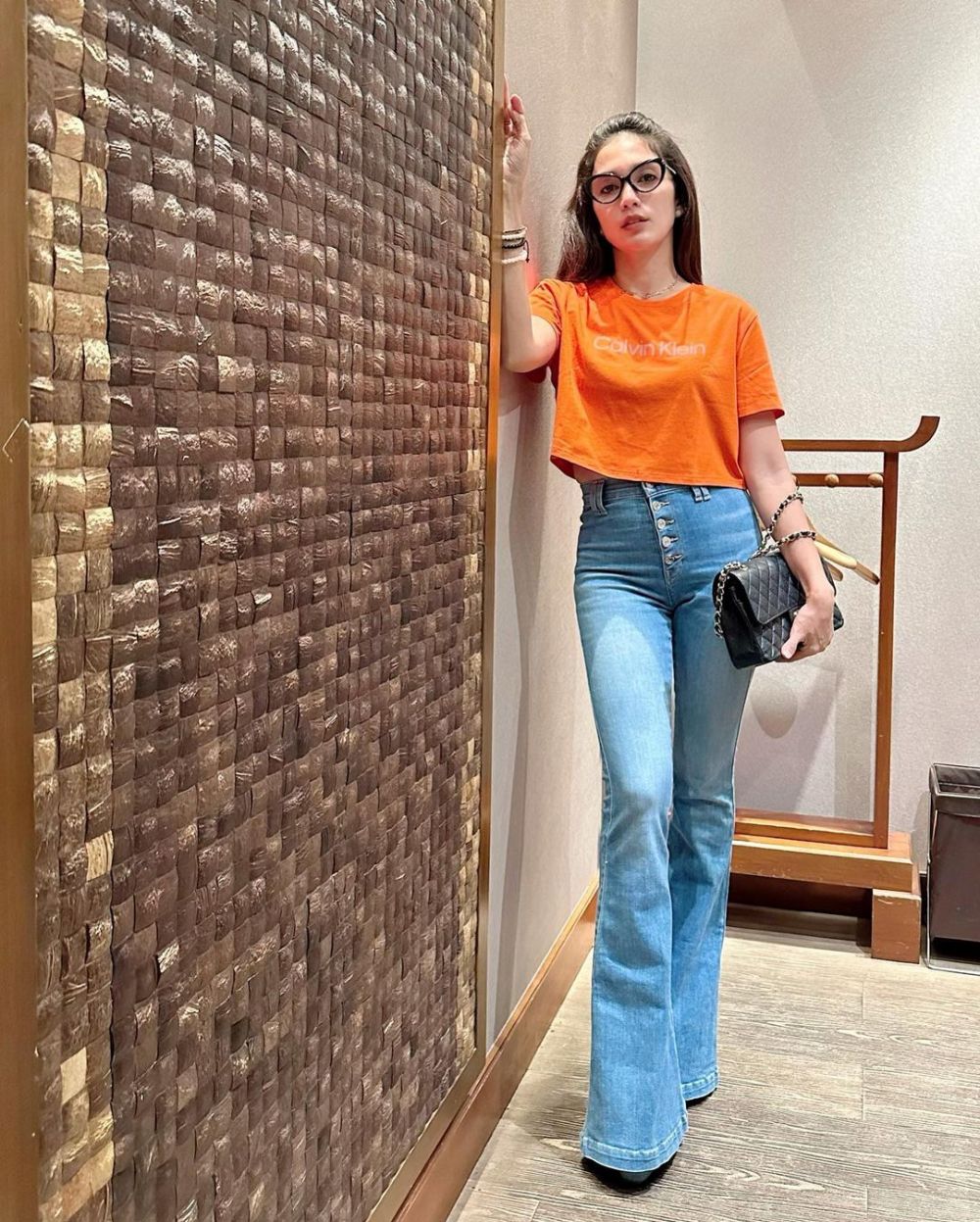 penampilan ussy sulistiawaty panen kritikan © berbagai sumber penampilan ussy sulistiawaty panen kritikan © berbagai sumber