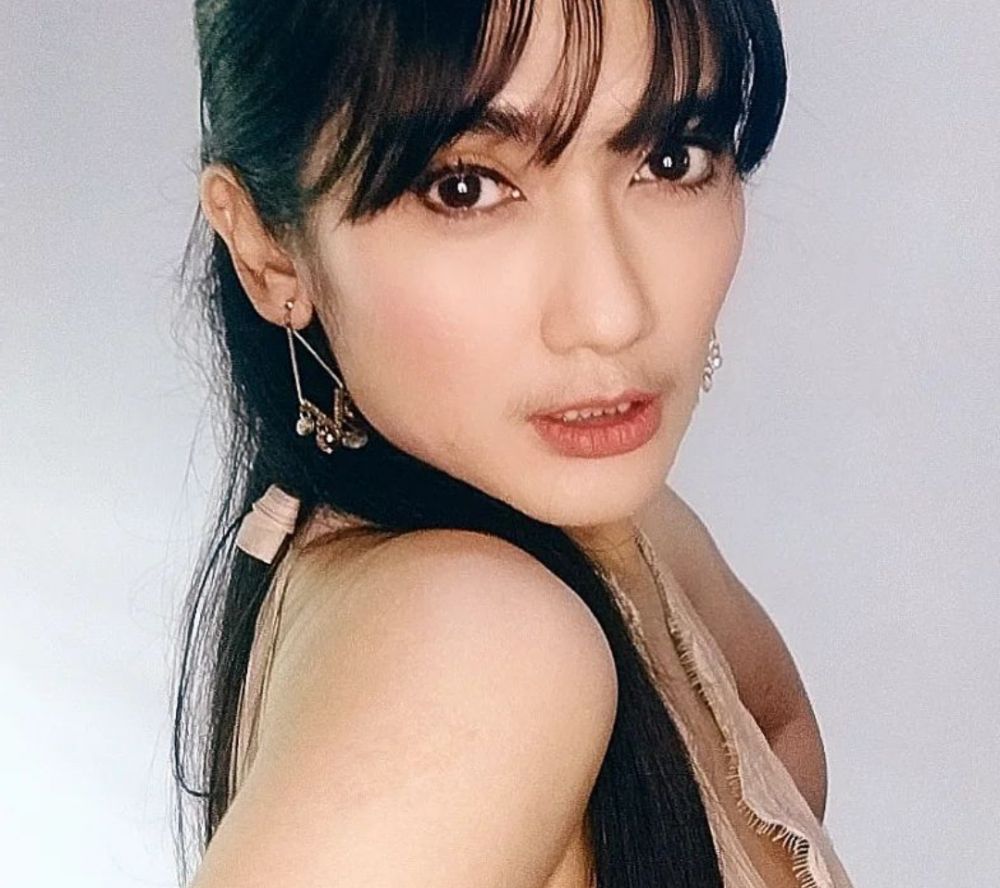 potret terbaru revi mariska © 2023 brilio.net