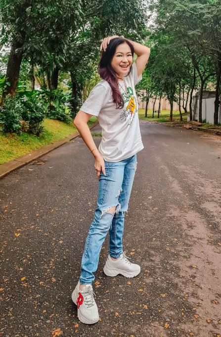 Nenek Puspa Dewi Istimewa