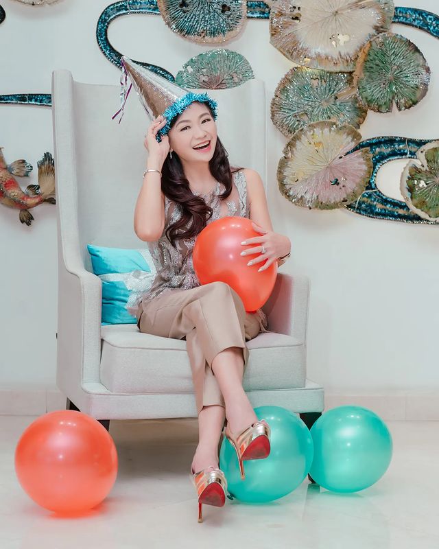 Nenek Puspa Dewi Istimewa