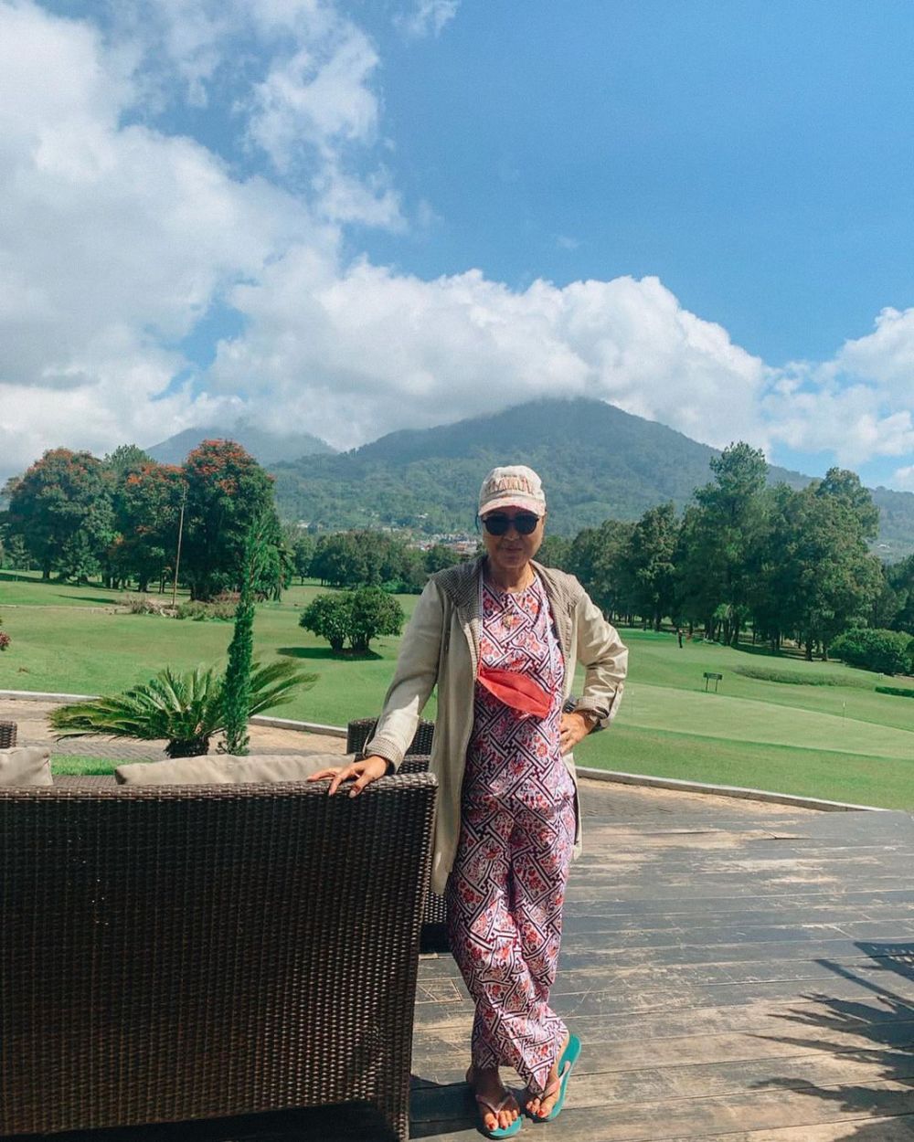 potret terbaru pelanggan warung makan digoda kasino © berbagai sumber