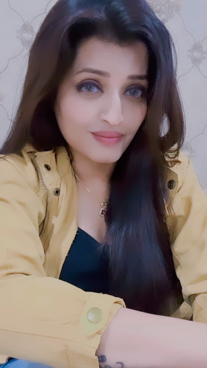 Aashita Singh kembaran Aishwarya Rai © berbagai sumber Aashita Singh kembaran Aishwarya Rai © berbagai sumber