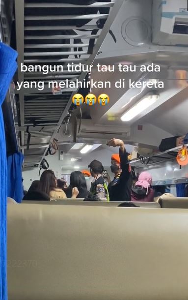Viral momen ibu hamil melahirkan dalam kereta TikTok