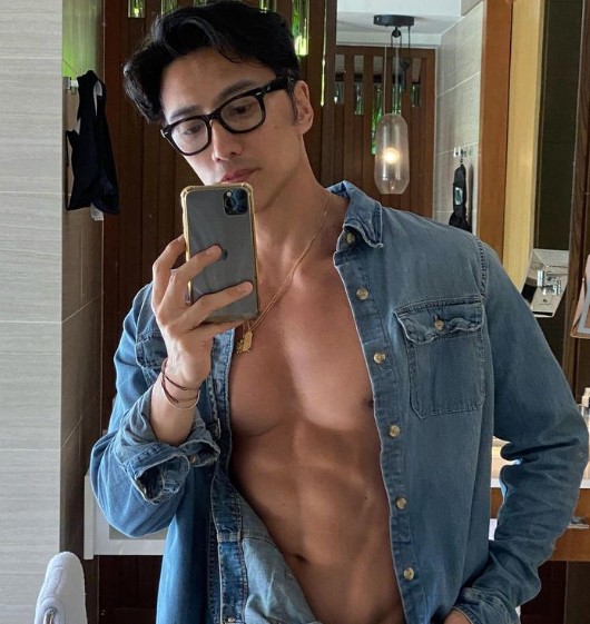 11 Pesona Chuando Tan model viral awet muda © 2023 brilio.net 11 Pesona Chuando Tan model viral awet muda © 2023 brilio.net