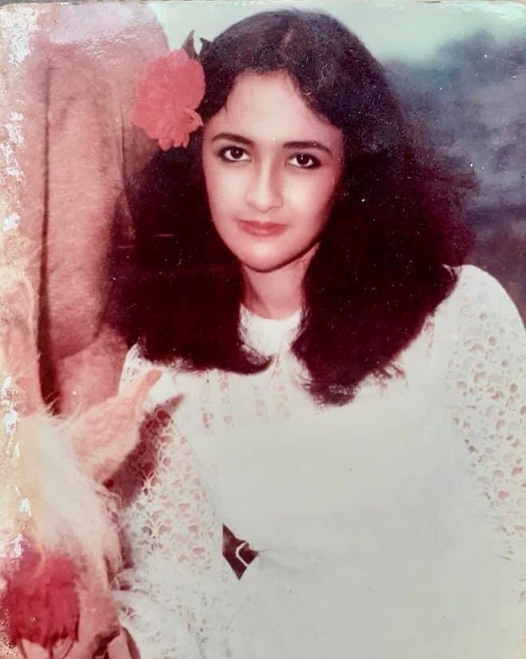 Shirley Malinton jadi PNS © berbagai sumber