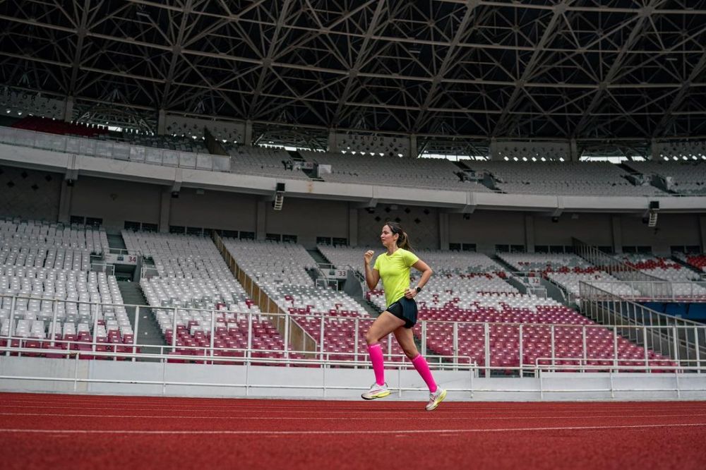 Nia Ramadhani lari maraton 21 kilometer © berbagai sumber Nia Ramadhani lari maraton 21 kilometer © berbagai sumber