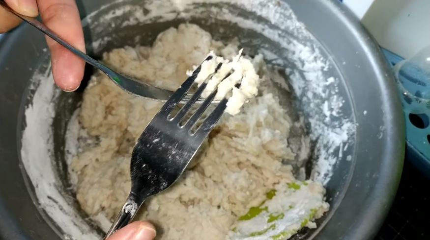 Cara praktis bikin adonan tekwan jadi keriting, tangan tidak kotor dan antigagal