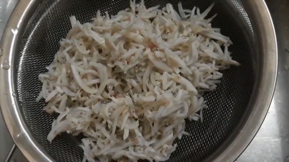 Cara menghilangkan pengawet dan bahan kimia pada ikan teri, mudah disontek