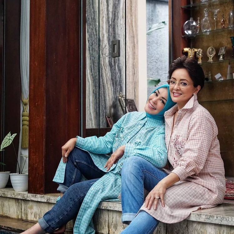 Minati Atmanagara Chintami Atmanagara Warkop DKI © berbagai sumber Minati Atmanagara Chintami Atmanagara Warkop DKI © berbagai sumber