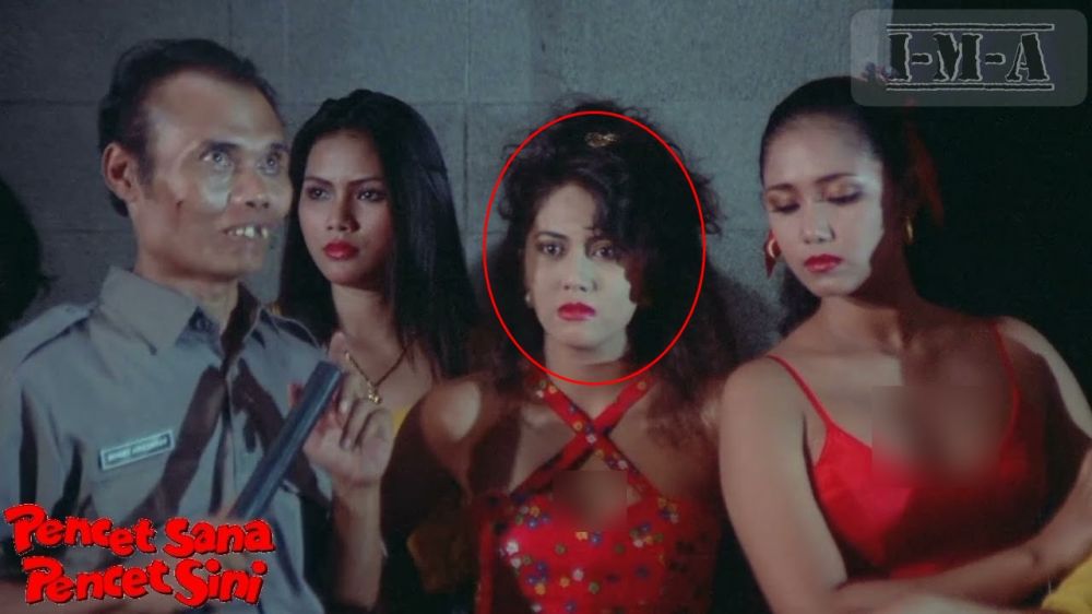 Sally Marcellina jualan baju bekas © berbagai sumber Sally Marcellina jualan baju bekas © berbagai sumber