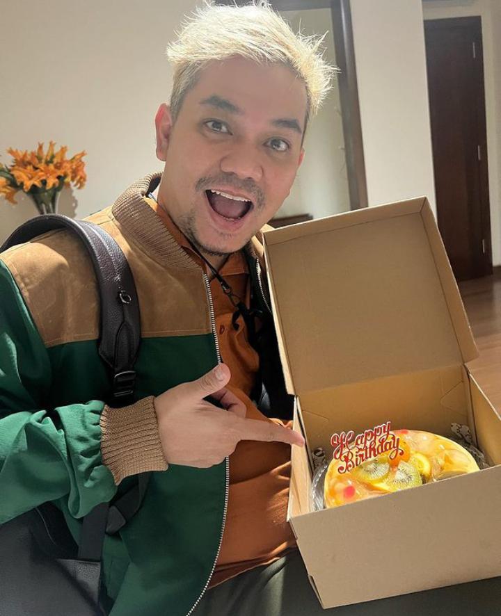 Potret terbaru model bareng Luna Maya © berbagai sumber