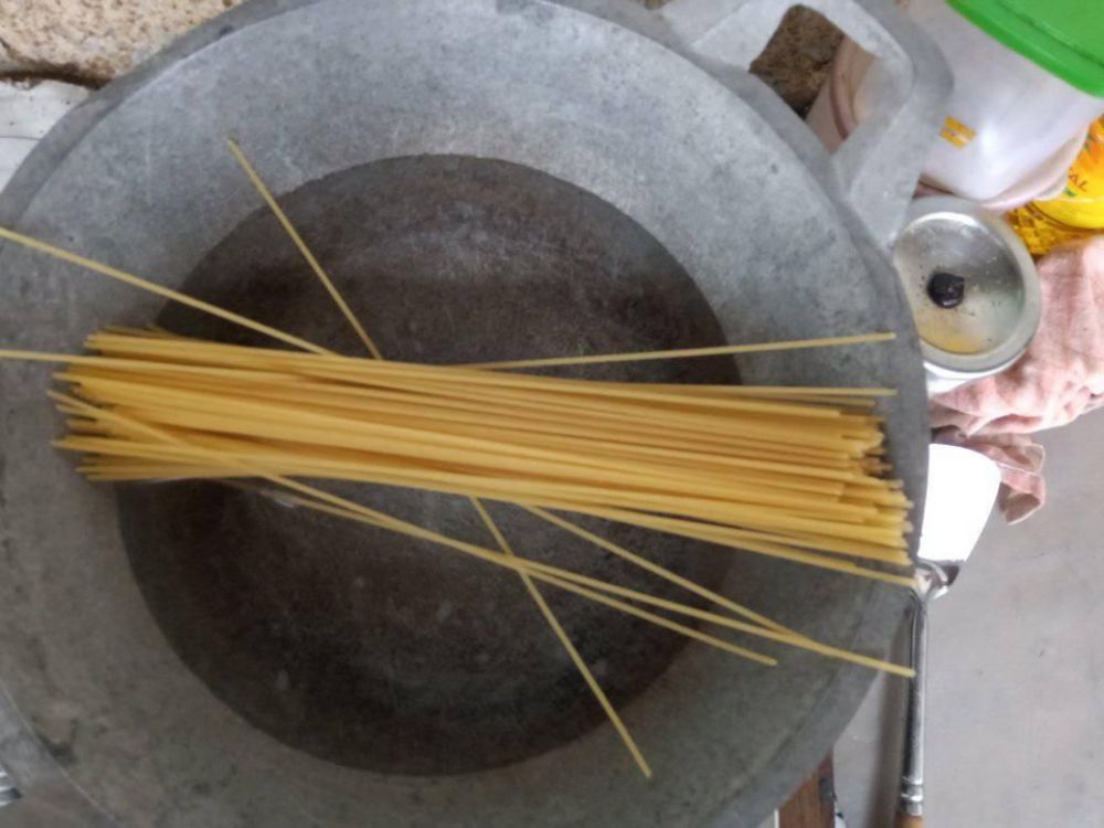 potret nyeleneh di dalam wajan © berbagai sumber