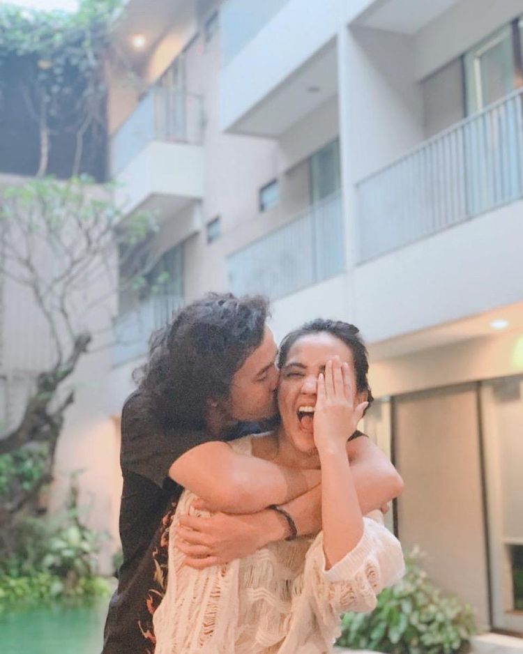 Iwan Ronaldowati Baron Yusuf  © berbagai sumber