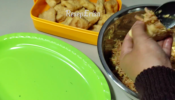 Trik mengolah isian tahu isi dari rebung agar tak bau pesing dan bumbu meresap sempurna