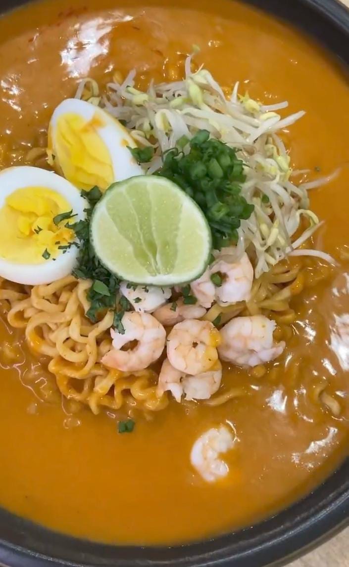 11 Resep olahan mi instan kuah kekinian, enak, unik, dan menggugah selera