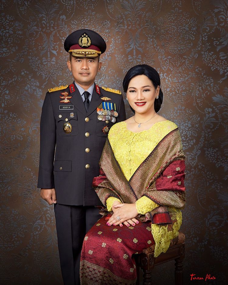 Kiki Widyasari Dewi Setyawati Angling Dharma © berbagai sumber Kiki Widyasari Dewi Setyawati Angling Dharma © berbagai sumber