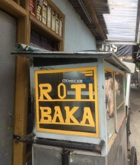 Tulisan kocak spanduk pedagang makanan Jepang Berbagai sumber Tulisan kocak spanduk pedagang makanan Jepang Berbagai sumber