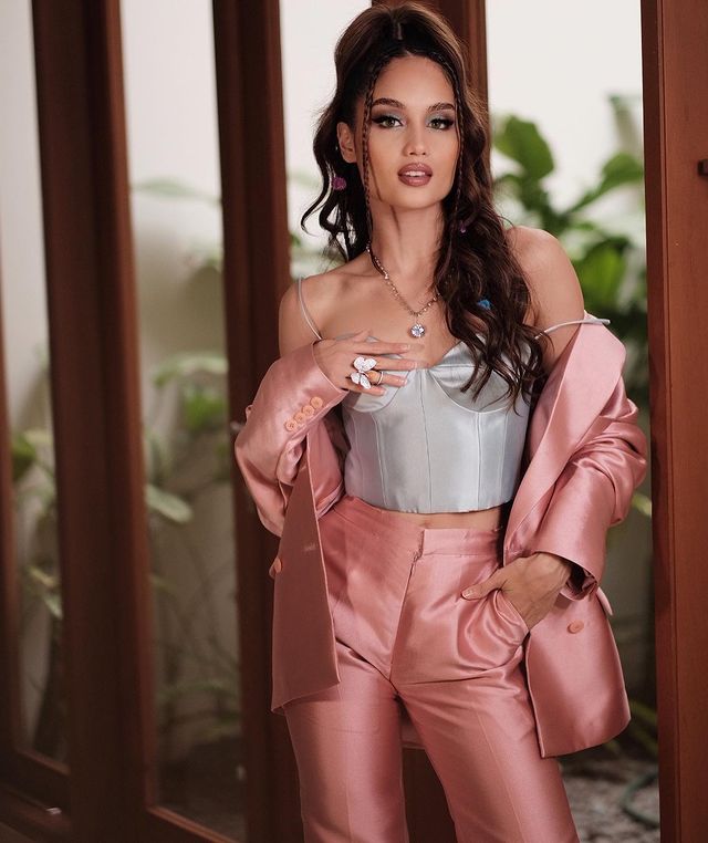 Cinta Laura barbie hidup © Instagram/@claurakiehl Cinta Laura barbie hidup © Instagram/@claurakiehl
