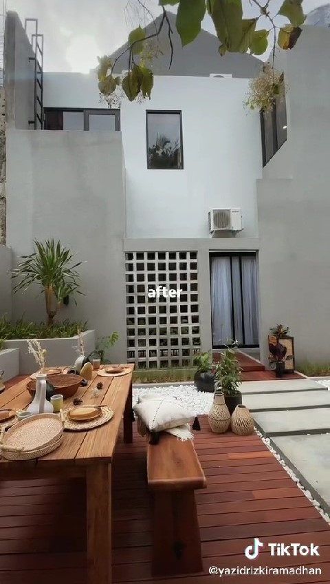 taman belakang ala coffee shop © TikTok/@yazidrizkiramadhan
