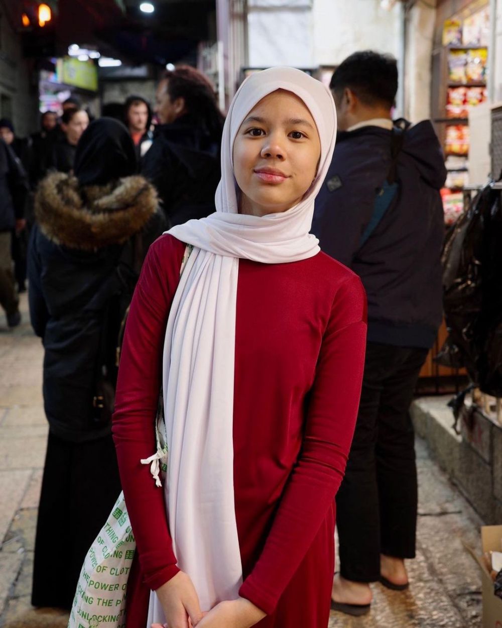 shafeea pakai behel © Instagram