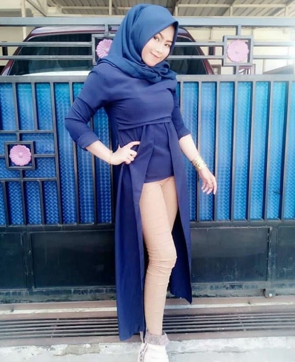 pakai baju nyeleneh gagal fokus © berbagai sumber pakai baju nyeleneh gagal fokus © berbagai sumber