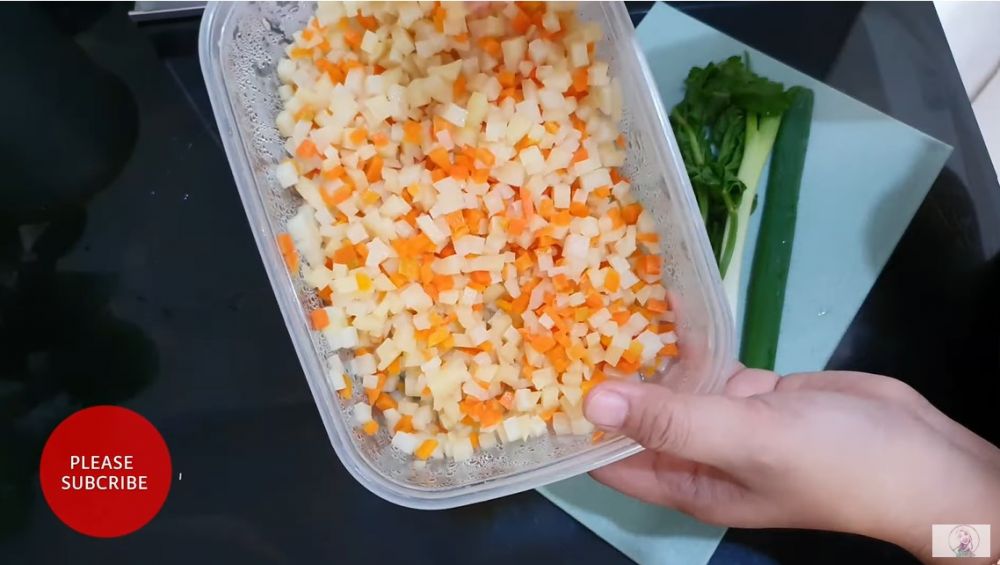 Trik mengolah isian risoles agar tak mudah basi dan lengket