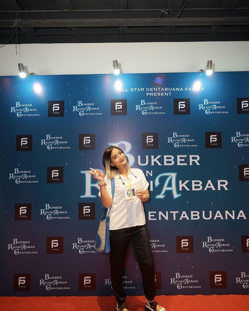 potret terbaru dewi kantil siluman srigala © berbagai sumber