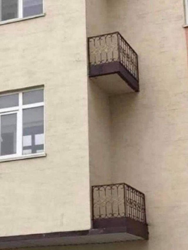 desain bangunan outdoor gagal © Instagram