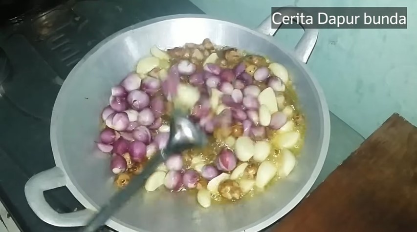 Trik mengolah bumbu seblak agar aromanya tak menyengat dan awet disimpan hingga 1 bulan