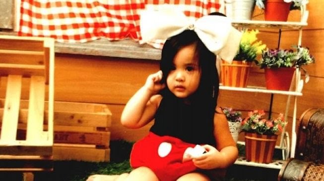 mikhayla anak nia ramadhani gayanya stylish © berbagai sumber mikhayla anak nia ramadhani gayanya stylish © berbagai sumber