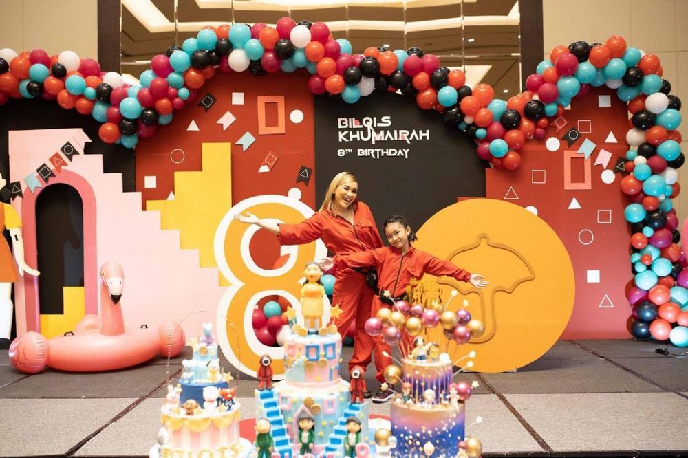  seleb pakai kostum unik di ultah anak © berbagai sumber